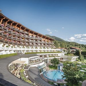 Готель Krumers Alpin - Your Mountain Oasis Зефельд-ін-Тіроль Exterior photo