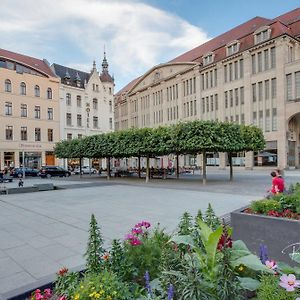 Akzent Hotel Am Goldenen Strauss Герліц Exterior photo