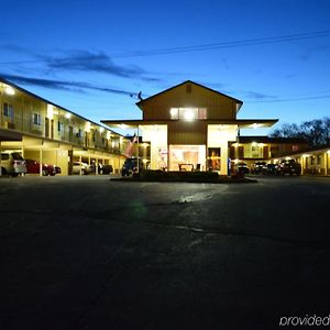 Economy Inn Гермістон Exterior photo