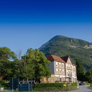 Hotel Lac Et Foret Сент-Андре-лез-Альп Exterior photo