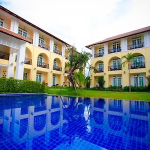 Khamthana Colonial Hotel Чіанграй Exterior photo