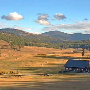 Eden Valley Ranch Оровілл Exterior photo
