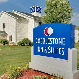 Cobblestone Inn & Suites - Клінтонвілл Exterior photo