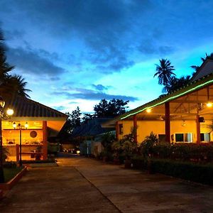 Koh Yao Chukit Dachanan Resort Ко-Яо-Ной Exterior photo