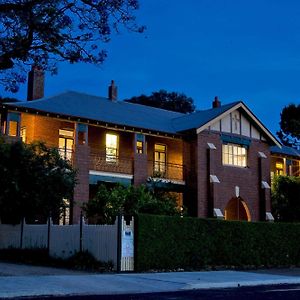 Bed and Breakfast Old Parkes Convent Exterior photo