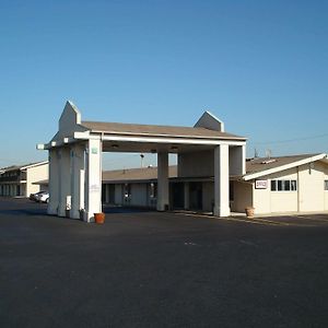 Regency Inn Perrysburg/Toledo Міллбері Exterior photo