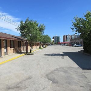 The Capri Motel Вінніпег Exterior photo