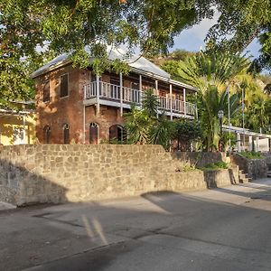 Апарт готель The Old Gin House Ораньєстад Exterior photo