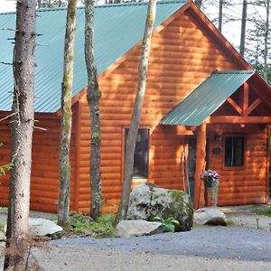 Вілла Robert Frost Mountain Cabins Міддлбері Exterior photo