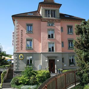 Hotel Des Alpes Dudingen Exterior photo