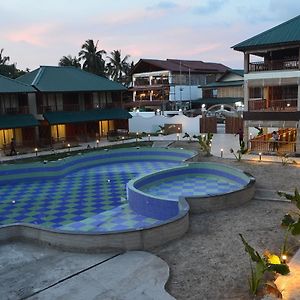 Holiday Inn Beach Resort острів Нейлл Exterior photo