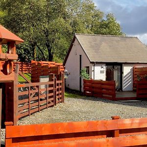 The Wee Ludging Cottage, Rashfield, By Данун Exterior photo