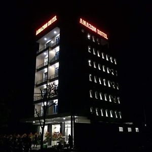 Amazon Hotel Вінь Exterior photo