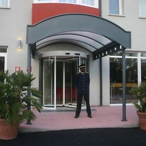 Hotel Formula Int. & Puravita Spa Розоліна Exterior photo