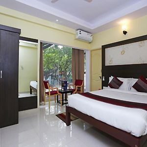 Hotel Prakaash Comforts Майсуру Exterior photo