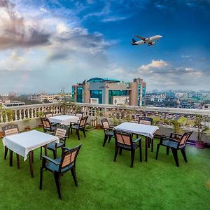 Grand Dhaka Hotel Exterior photo