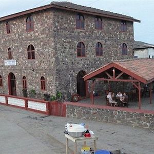 Готель Coconut Grove Bridge House Elmina Exterior photo