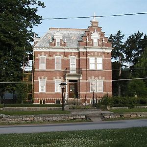 Herzog Mansion Германн Exterior photo