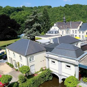 Готель Le Chateau Des Thermes Шофонтен Exterior photo