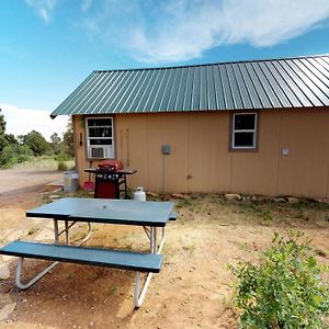 White Pine Cabin By Canyonlands Lodging Монтічелло Exterior photo