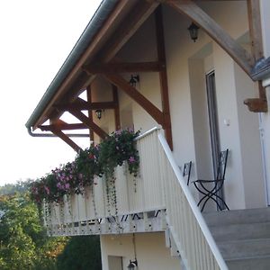 Bed and Breakfast Chambre D'Hotes Champagne Laval Louis Cumieres Exterior photo