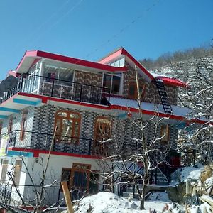 Готель Snow Abode Шімла Exterior photo