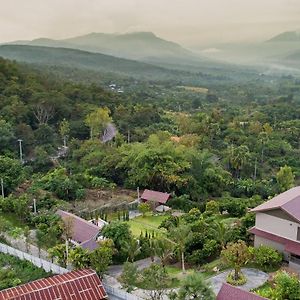 Thanburi Resort Чомтонг Exterior photo