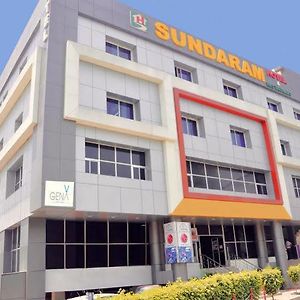 Hotel Sundaram Халдвані Exterior photo