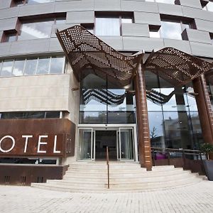 Hotel MasМонсон Exterior photo