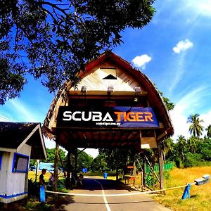 Scuba Tiger Semporna Holiday Resort Exterior photo