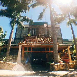 White Beach Resort Bar & Restaurant Пуерто-Галера Exterior photo