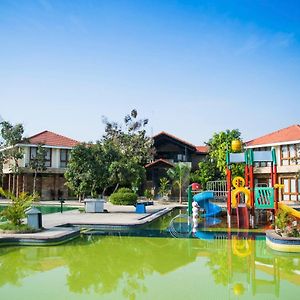 Esthell Village Resort Махабаліпурам Exterior photo