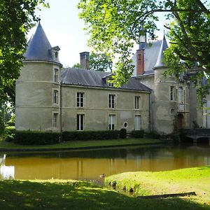 Готель Au Clos Du Lac Gueux Exterior photo