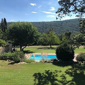 Bed and Breakfast Ferme Le Pavillon Bargemon Exterior photo