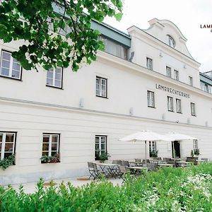 Lambrechterhof - Das Naturparkhotel Занкт-Ламбрехт Exterior photo