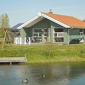 6 Person Holiday Home In Оттерндорф Room photo