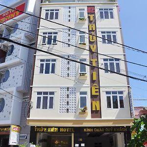 Thuy Tien Hotel Куїнон Exterior photo