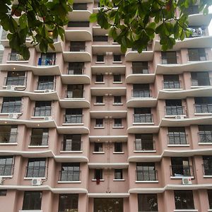 Oyo 18309 Livinn Apartments Наві-Мумбаї Exterior photo