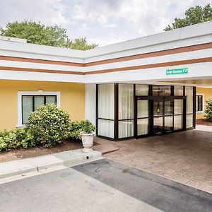 Budgetel Inn & Suites Атланта Exterior photo