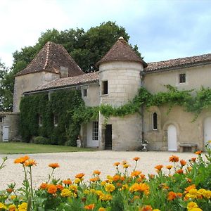 Bed and Breakfast Chateau De La Tour Du Breuil Le Breuil  Exterior photo