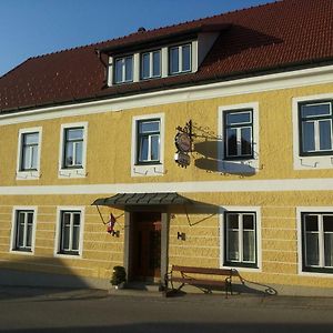 Готель Gasthof Christine Enne Albrechtsberg an der Grossen Krems Exterior photo