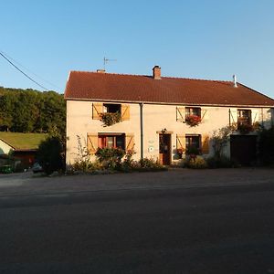 Bed and Breakfast A La Source Du Saolon Culmont Exterior photo