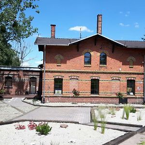 Pokoje Goscinne Winnica Celtica Собутка Exterior photo