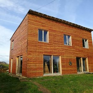 Bed and Breakfast Maison Ecologique En Paille La Chapelle-Encherie Exterior photo