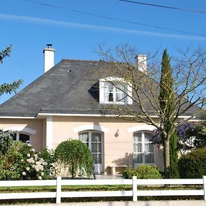 Bed and Breakfast Au Detour De Rennes Брюж Exterior photo