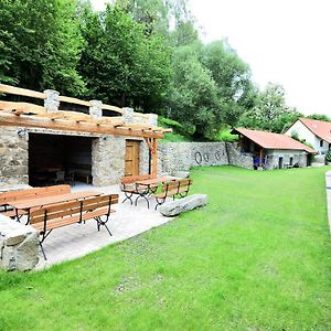 Готель Statek Vletice Krasna Hora nad Vltavou Exterior photo