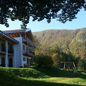 Готель Garni Fobbie Брентоніко Exterior photo