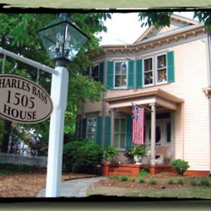 Charles Bass House Bed & Breakfast Саут-Бостон Exterior photo