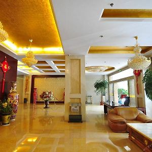 Baohai Mingzhu Hotel Куньмін Exterior photo