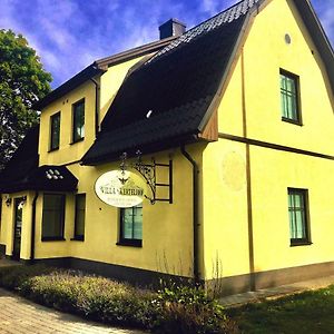 Villa Kertelhof Guesthouse Кярдла Exterior photo